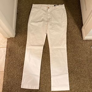Vineyard Vine White Dress Pants